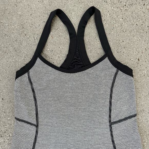 Lululemon Ujjayi Power Y Tank Micro Stripe Gray Racerback Tank Top - Picture 2 of 7